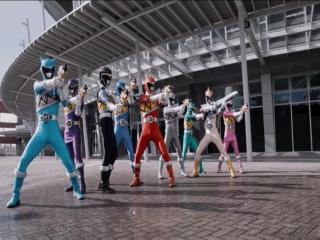 Power Rangers Dino Super Charge - Dublado - Episodio 15 - Gostosuras ou Travessuras