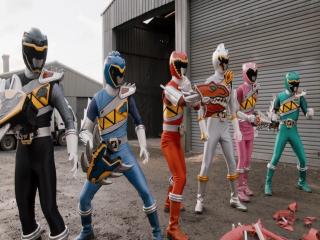 Power Rangers Dino Super Charge - Episodio 18 - Worg e o Mundo