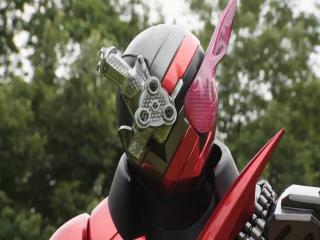 Kamen Rider Build - Episodio 4 - Quando Há Uma Testemunha Zero