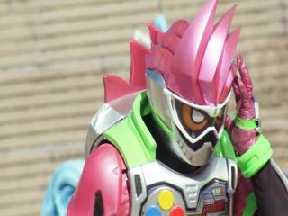 Kamen Sentai Gorider - Episodio 1 - Labirinto 1: Emu Morreu?