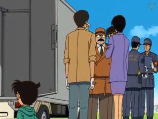 Detective Conan - Episódio 322  - O Desaparecimento do Veículo de Fuga do Sequestrador! (Parte 2)